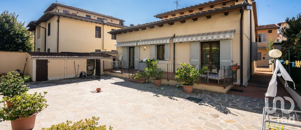 Townhouse 9 rooms of 196 m² in Fiesole (50014)