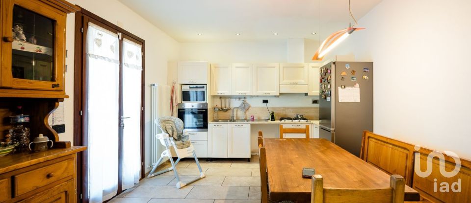 Townhouse 9 rooms of 196 m² in Fiesole (50014)