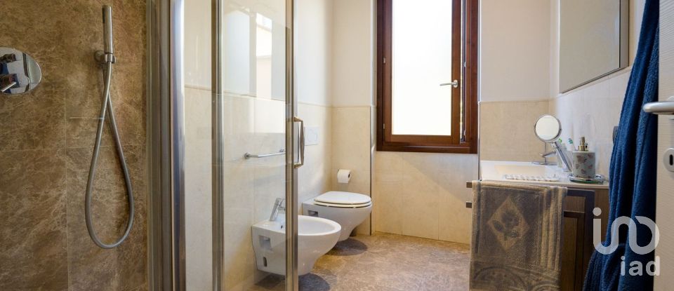 Townhouse 9 rooms of 196 m² in Fiesole (50014)