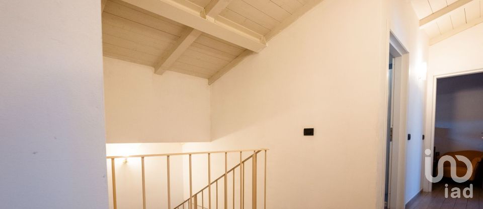 Townhouse 9 rooms of 196 m² in Fiesole (50014)