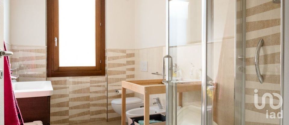 Townhouse 9 rooms of 196 m² in Fiesole (50014)