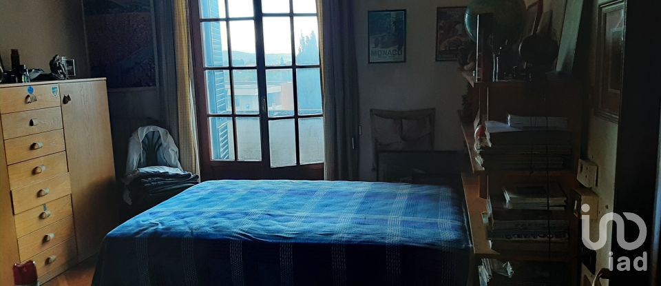 House 13 rooms of 250 m² in Tavarnelle Val di Pesa (50028)