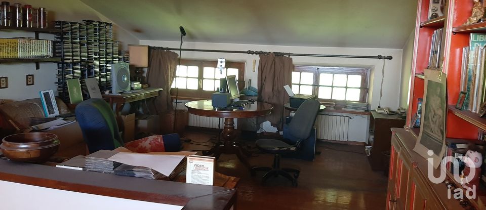 House 13 rooms of 250 m² in Tavarnelle Val di Pesa (50028)