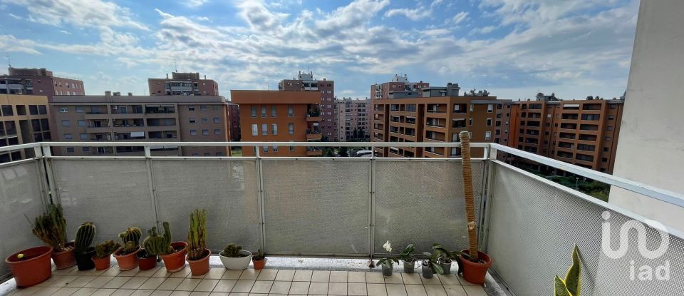 Three-room apartment of 100 m² in Milano (20138)