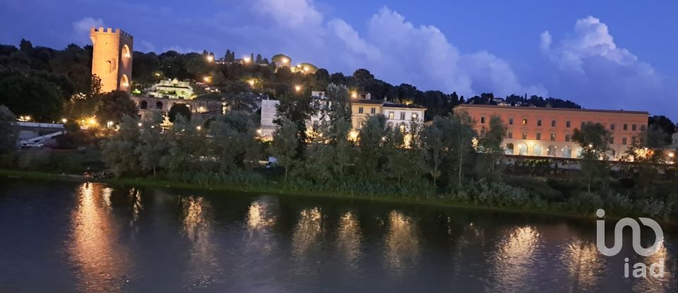 Tobacco of 37 m² in Firenze (50132)