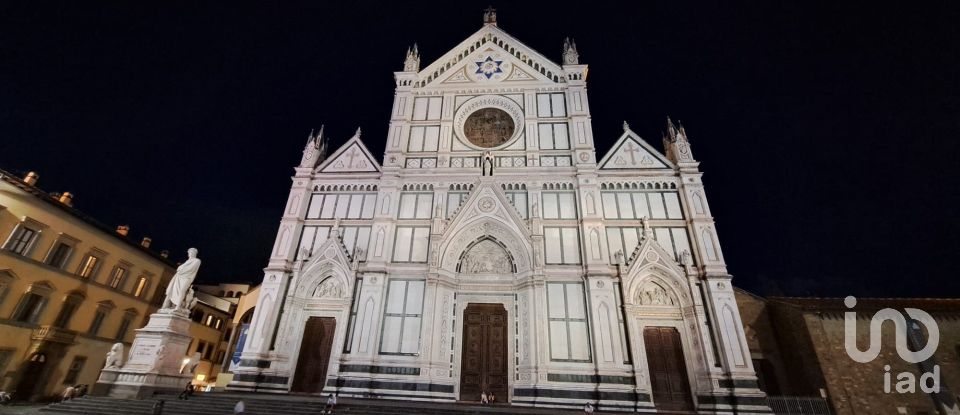 Tobacco of 37 m² in Firenze (50132)