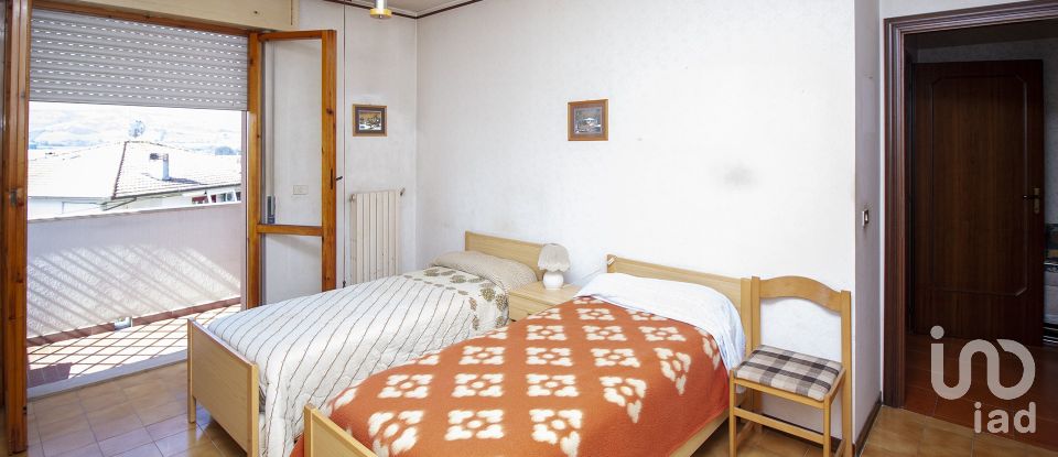 Appartamento 6 locali di 110 m² a Notaresco (64024)