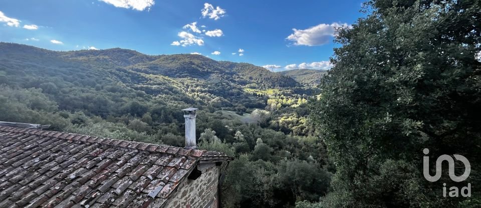 Townhouse 10 rooms of 550 m² in Figline Valdarno (50063)