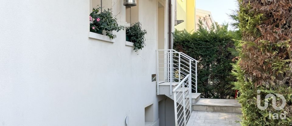 Quadrilocale di 106 m² a Padova (35126)