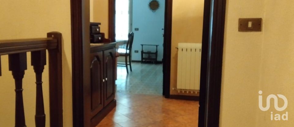 Apartment 9 rooms of 175 m² in Monte Porzio (61040)