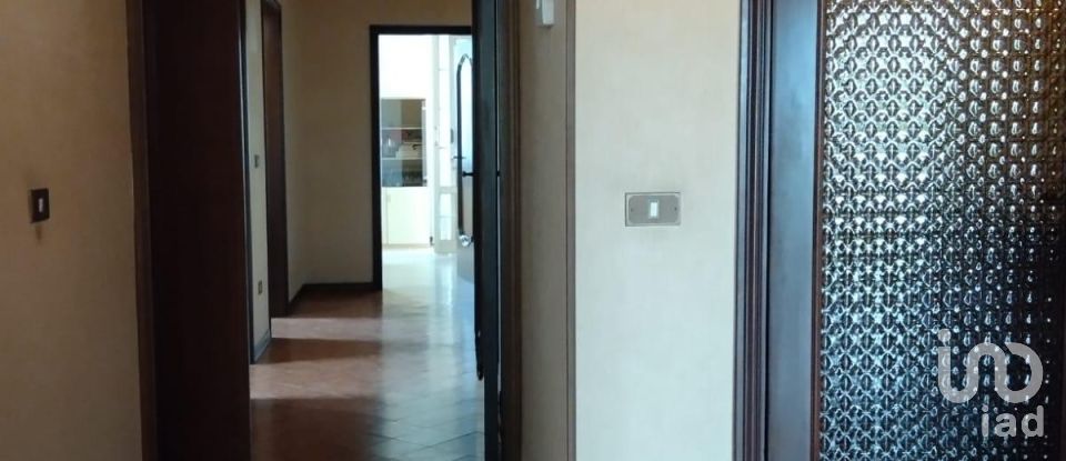 Apartment 9 rooms of 175 m² in Monte Porzio (61040)