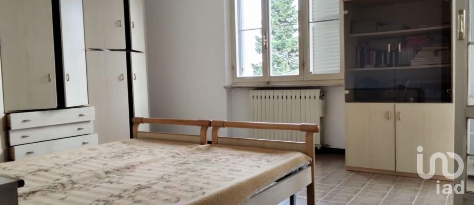 Apartment 9 rooms of 175 m² in Monte Porzio (61040)