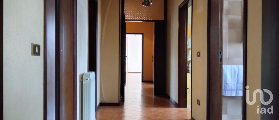 Apartment 9 rooms of 175 m² in Monte Porzio (61040)