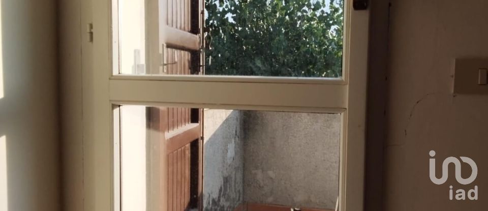 House 8 rooms of 193 m² in Fano (61032)