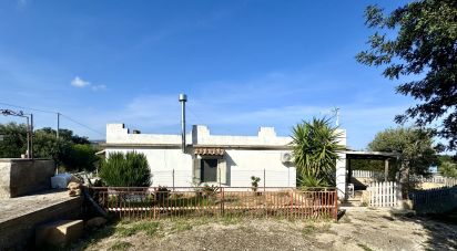 Casale 3 locali di 105 m² in Noto (96017)