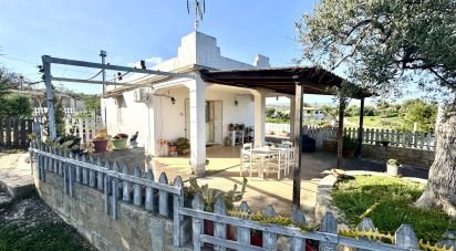 Casale 3 locali di 105 m² in Noto (96017)