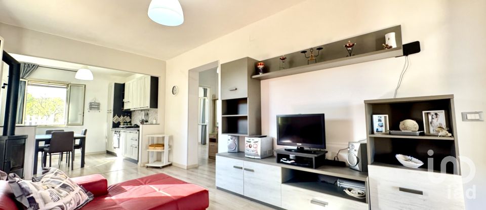 Casale 3 locali di 105 m² in Noto (96017)