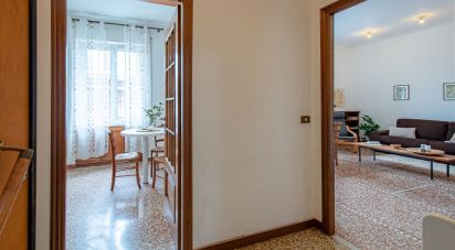Appartamento 5 locali di 95 m² a Genova (16131)
