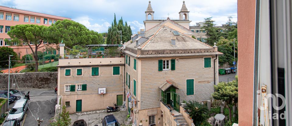 Appartamento 5 locali di 95 m² a Genova (16131)