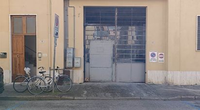 Posto auto di 8 m² in Pontedera (56025)