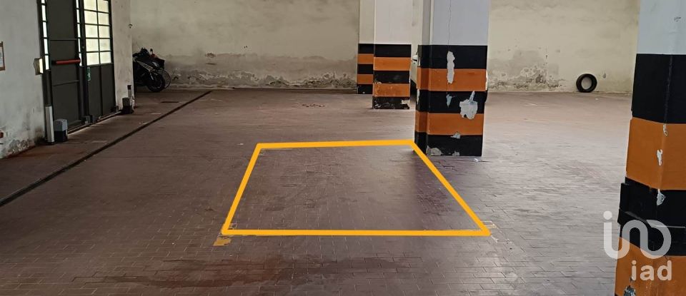 Parking of 8 m² in Pontedera (56025)