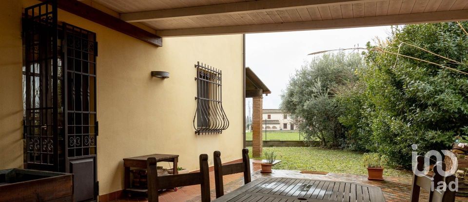 House 7 rooms of 130 m² in Cascina (56023)