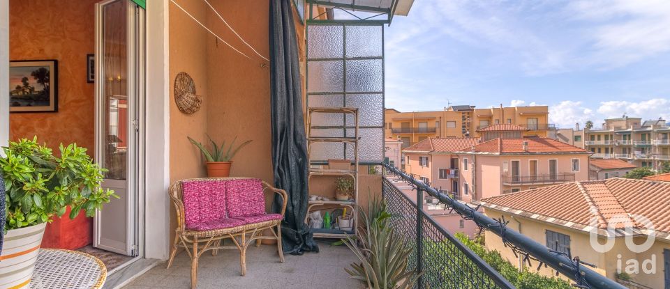 Trilocale di 85 m² a Borgio Verezzi (17022)