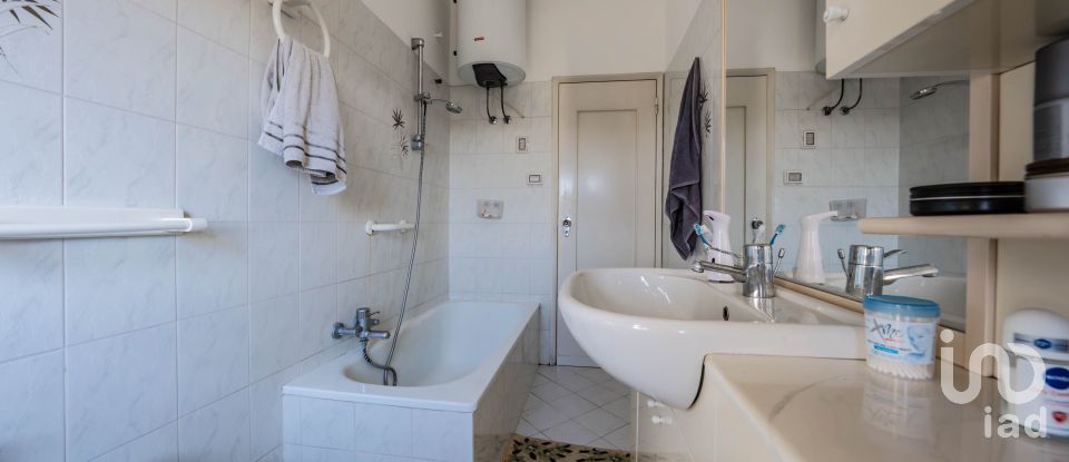 Three-room apartment of 88 m² in Ferrara (44122)