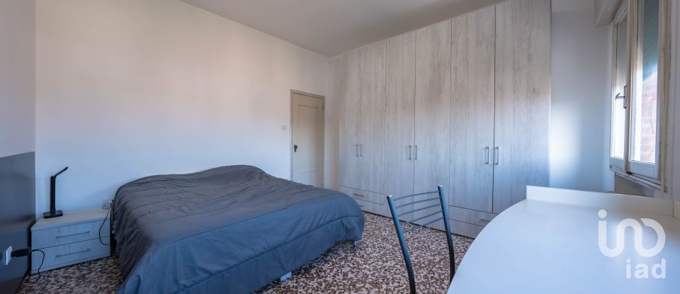 Three-room apartment of 88 m² in Ferrara (44122)