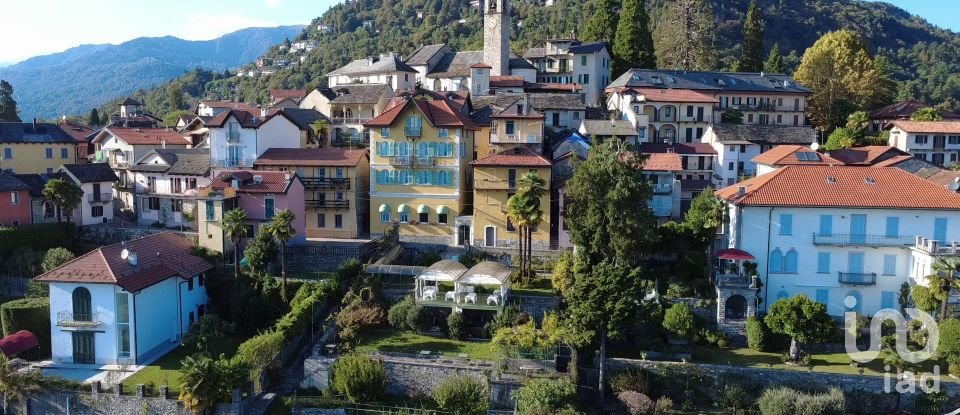 Villa storica 15 locali di 570 m² in Bee (28813)