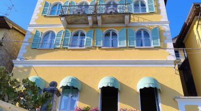 Villa storica 15 locali di 570 m² in Bee (28813)