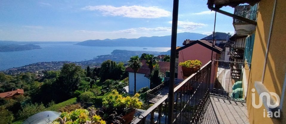 Villa storica 15 locali di 570 m² in Bee (28813)