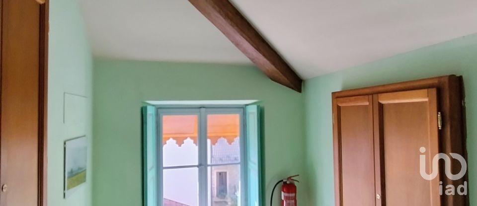 Villa storica 15 locali di 570 m² in Bee (28813)