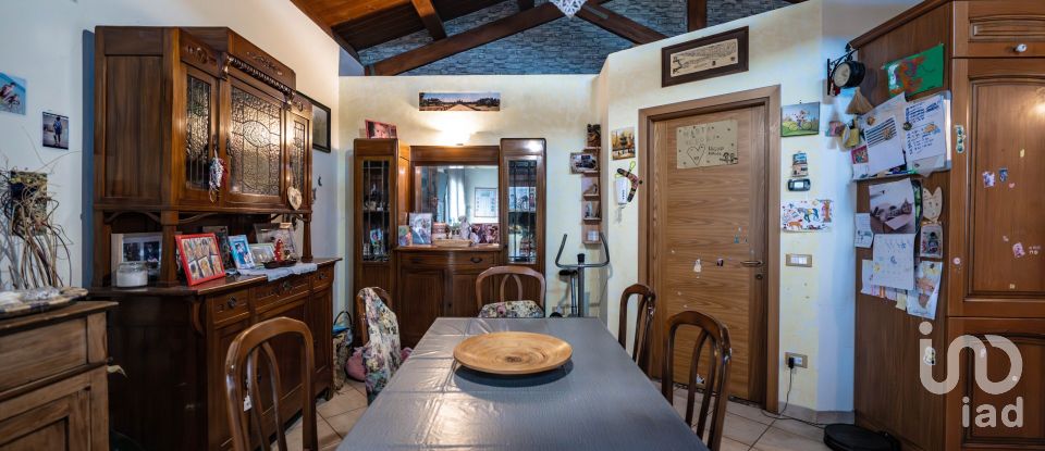 House 5 rooms of 165 m² in Lugo (48022)