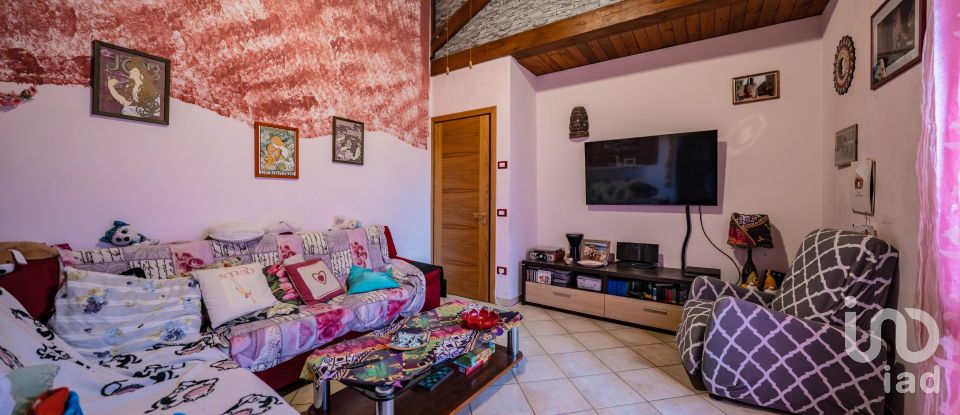 House 5 rooms of 165 m² in Lugo (48022)