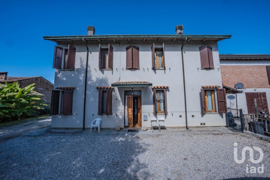 House 9 rooms of 238 m² in Lugo (48022)