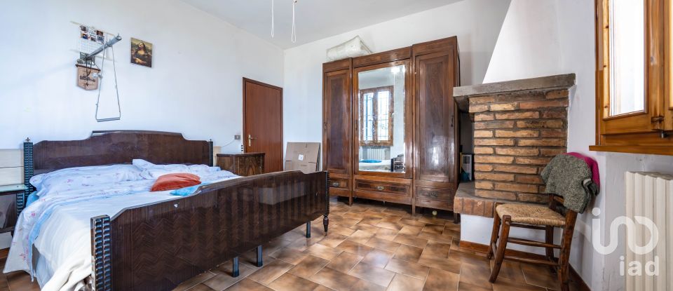 House 9 rooms of 238 m² in Lugo (48022)