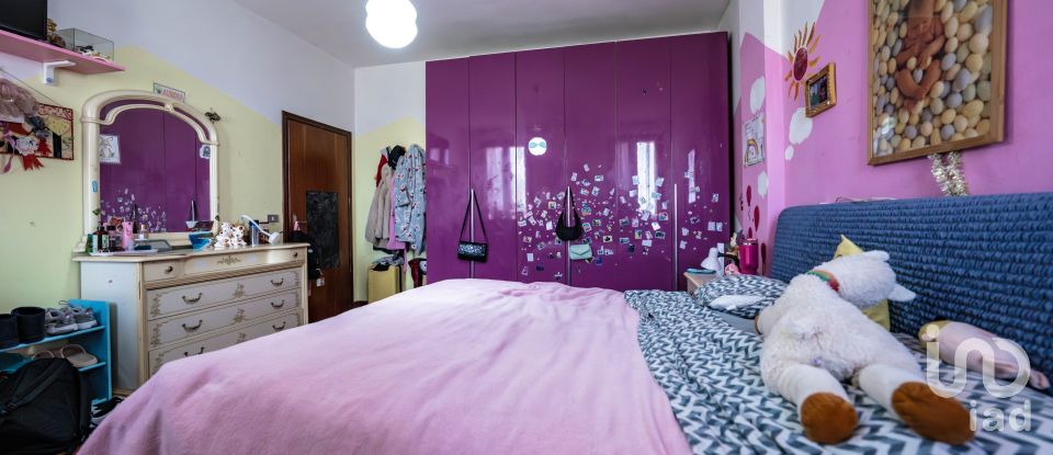 House 9 rooms of 238 m² in Lugo (48022)