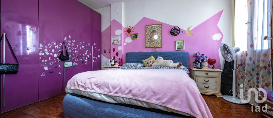 House 9 rooms of 238 m² in Lugo (48022)