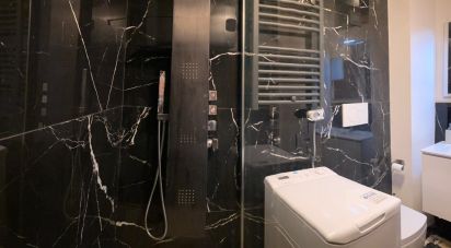 Shop / premises commercial of 27 m² in Firenze (50122)