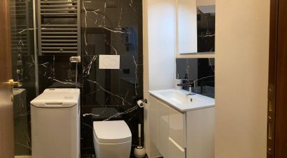 Shop / premises commercial of 27 m² in Firenze (50122)