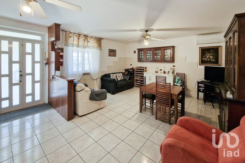 Quadrilocale di 88 m² a Treia (62010)