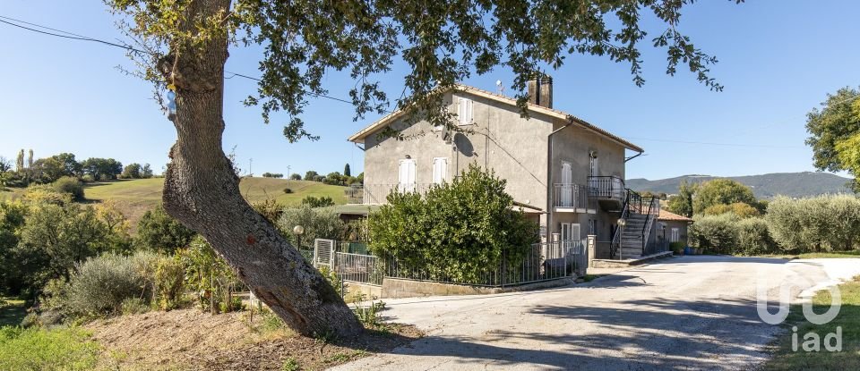 Quadrilocale di 88 m² a Treia (62010)