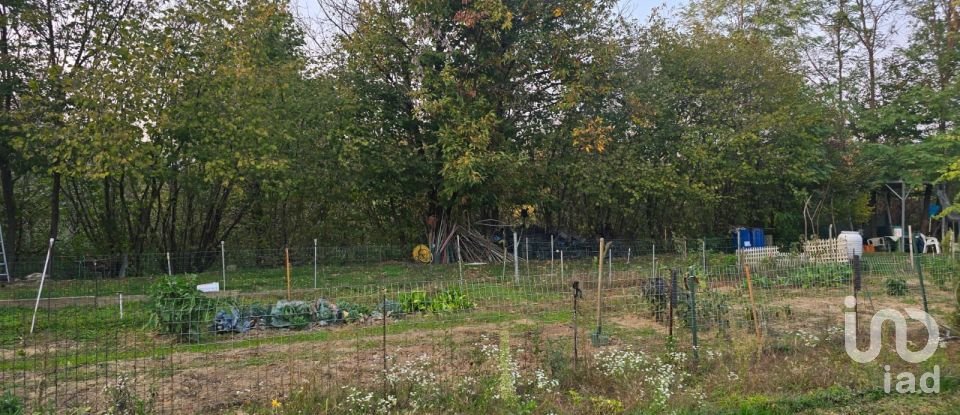 Terreno di 9.300 m² in Rivoli (10098)