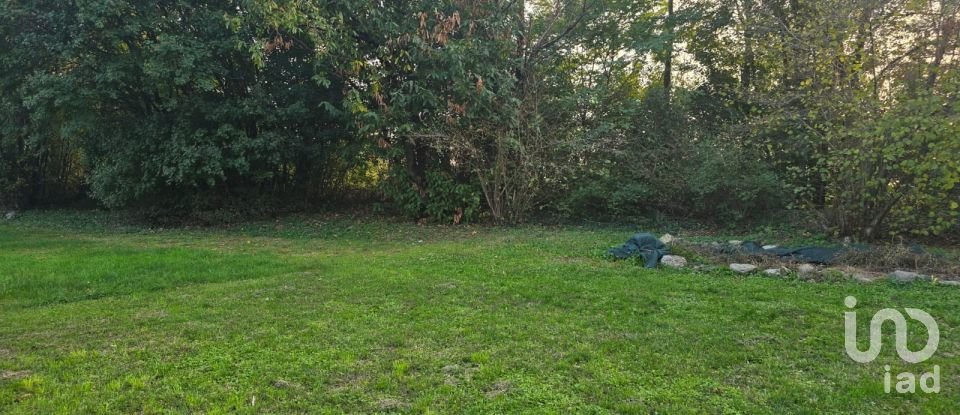 Terreno di 9.300 m² in Rivoli (10098)