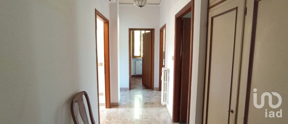 Appartamento 5 locali di 100 m² a Firenze (50125)
