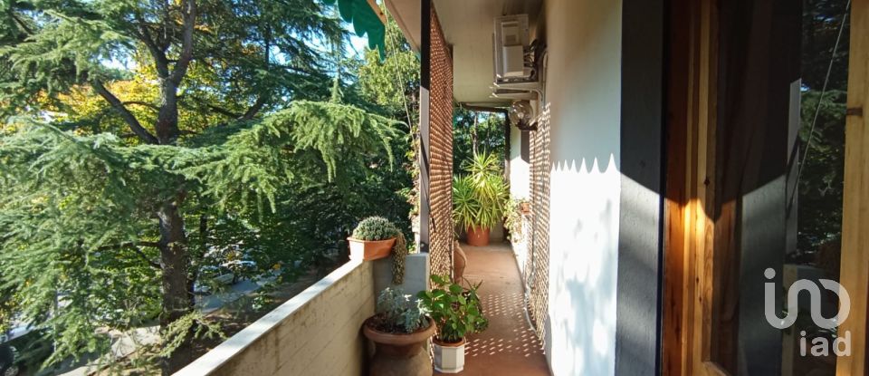 Appartamento 5 locali di 100 m² a Firenze (50125)