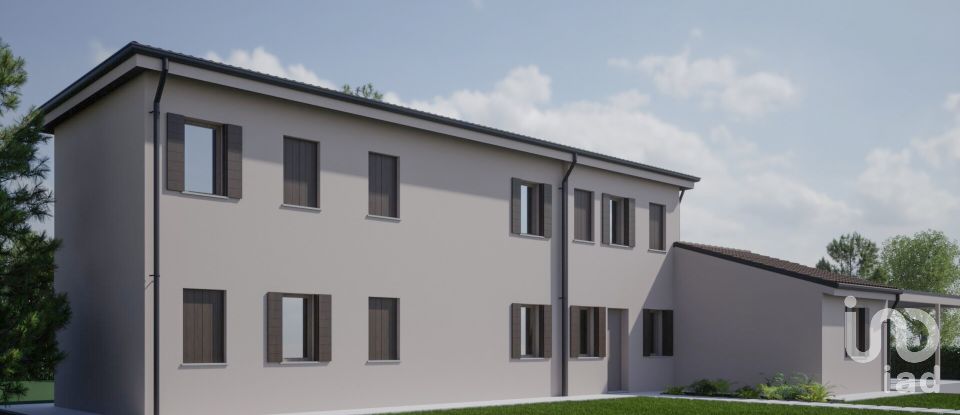Casa indipendente / Villa 6 locali di 160 m² in Rovigo (45100)