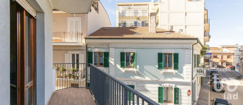 Appartamento 6 locali di 147 m² a Civitanova Marche (62012)