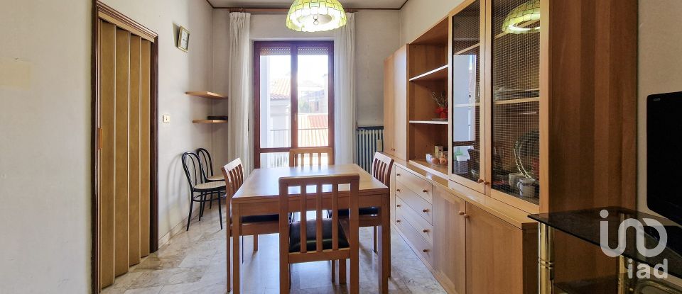 Appartamento 6 locali di 147 m² a Civitanova Marche (62012)